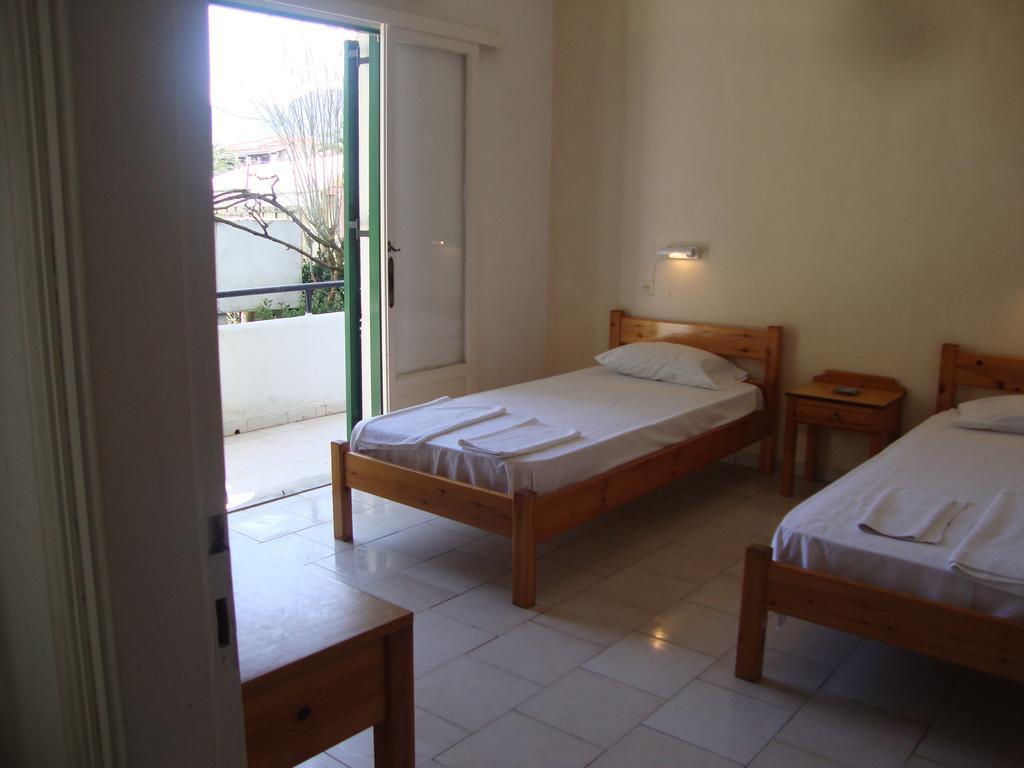 Alex Apartments روذا المظهر الخارجي الصورة